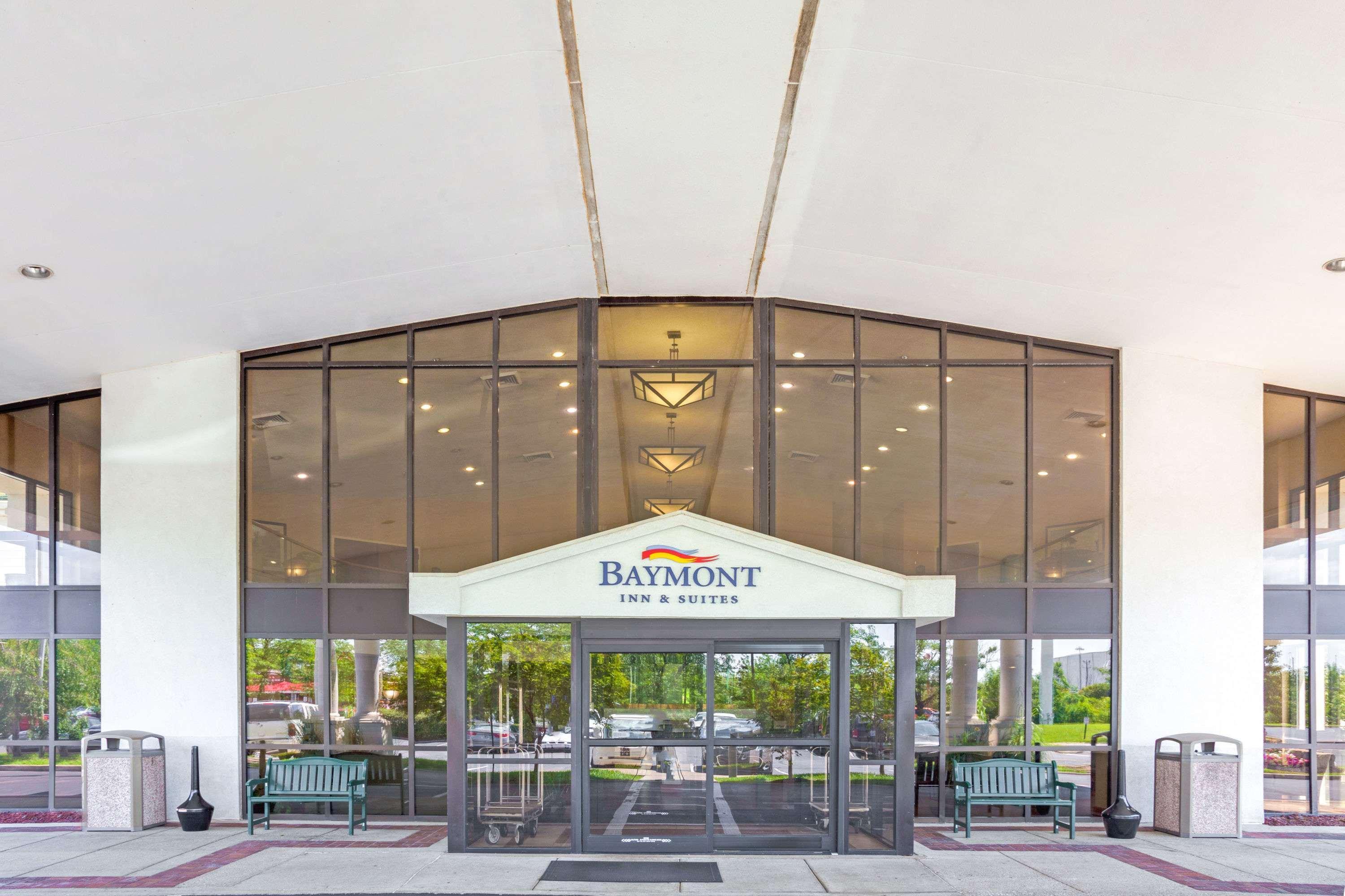 Baymont By Wyndham Louisville Airport South Экстерьер фото